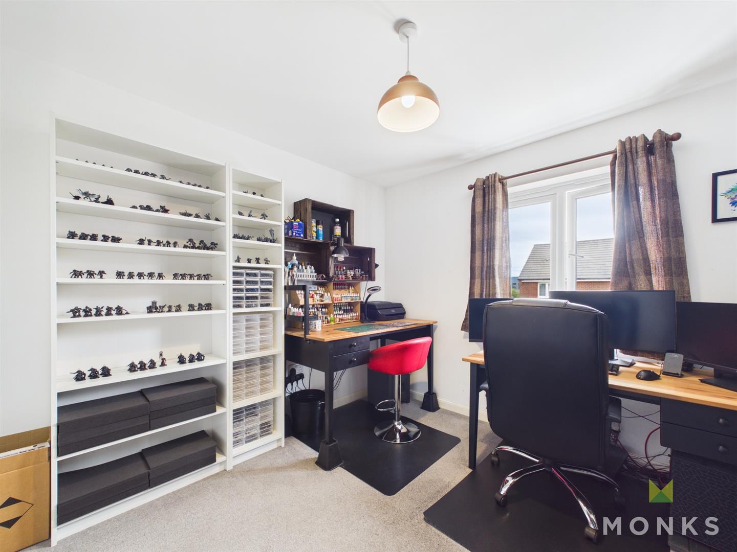 1 Pewit Close, Shrewsbury, SY5 8QH For Sale